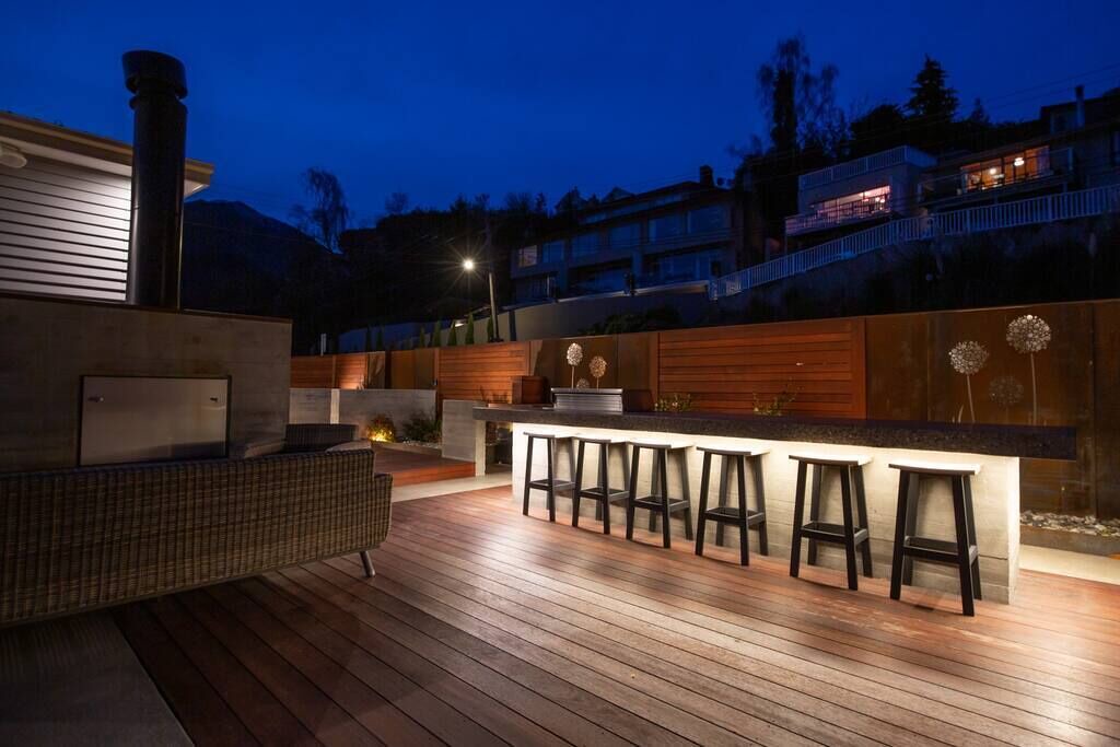 Photo of Patio Balcony in Queenstown City Centre