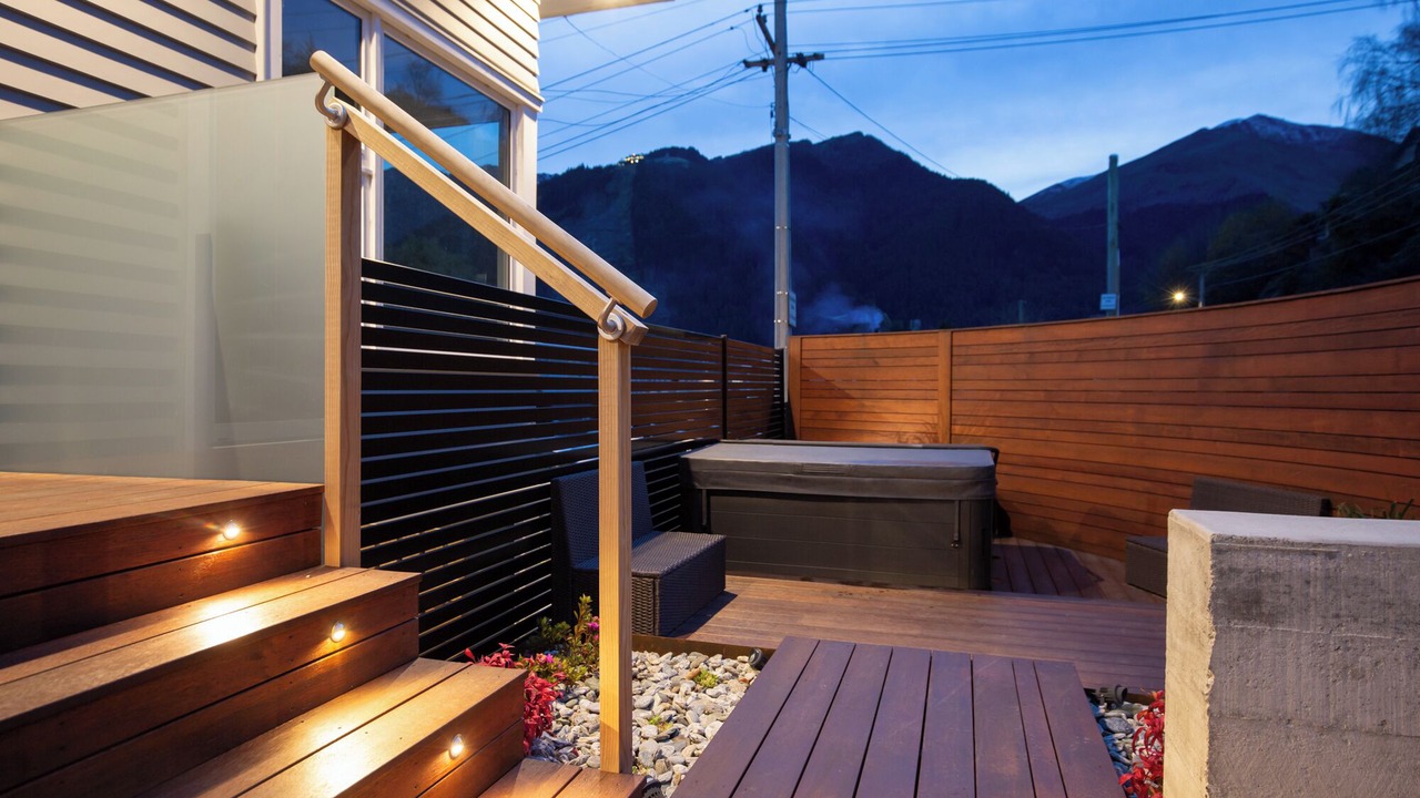 Photo of Patio Balcony in Queenstown City Centre