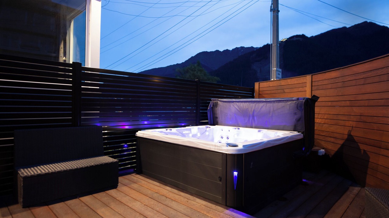Photo of Patio Balcony in Queenstown City Centre