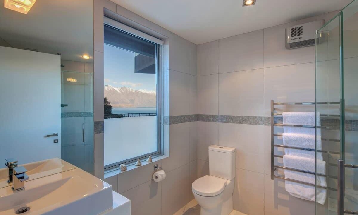 Photo of Bathroom in Fernhill