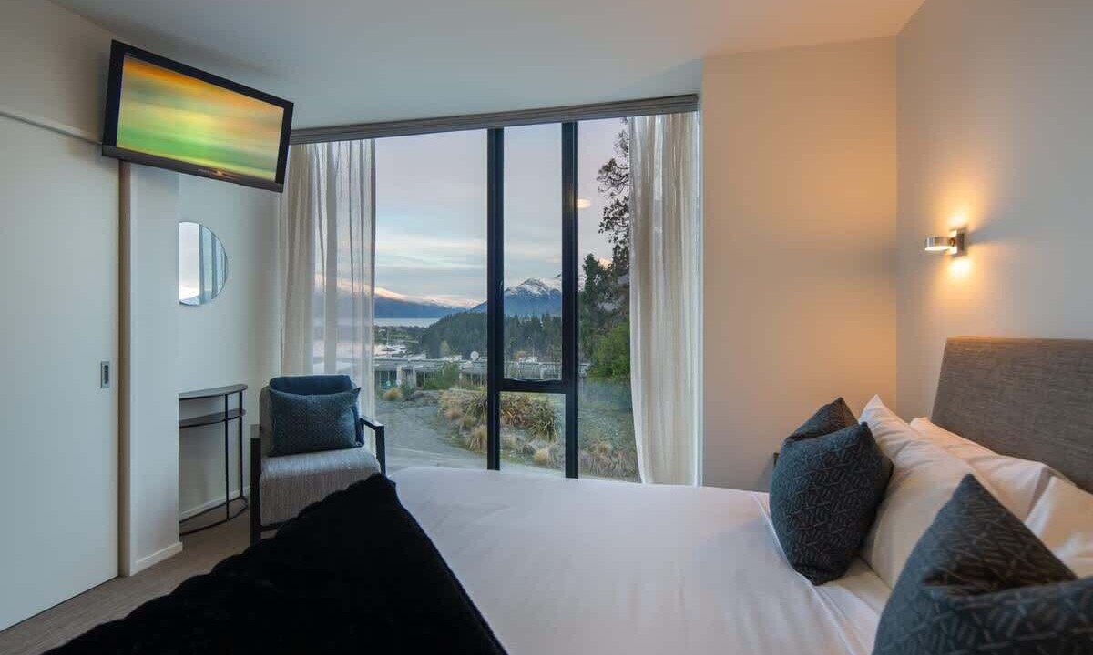 Photo of Others in Queenstown
