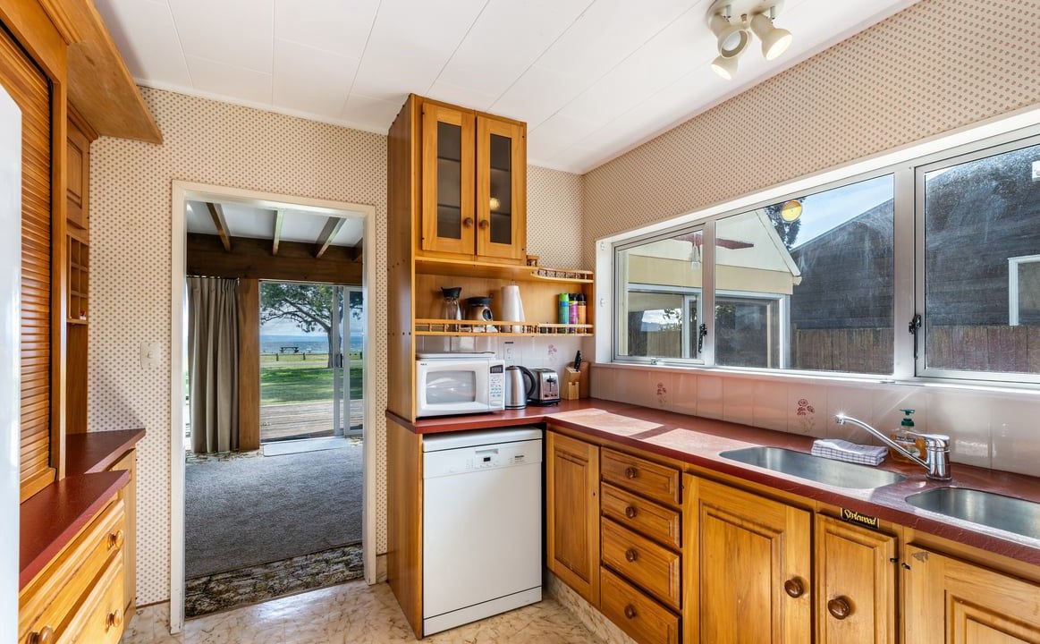 Photo of Kitchen in Waitahanui