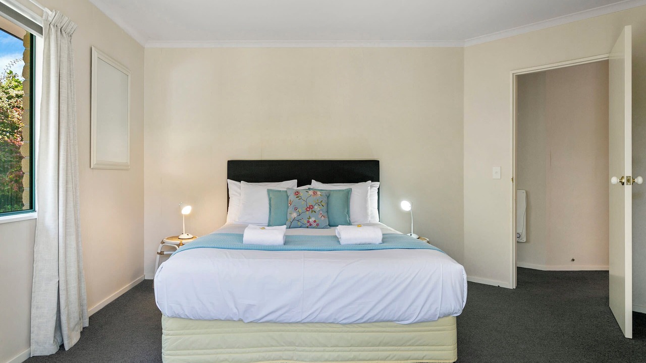 Photo of Bedroom in Waipahihi