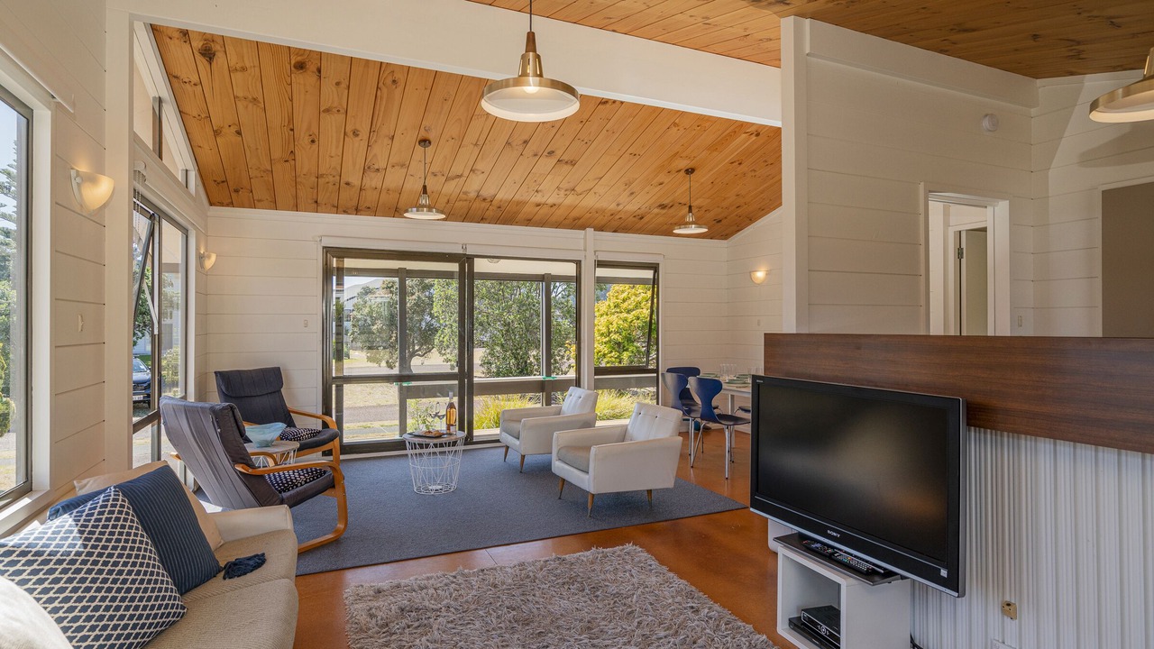Photo of Livingroom in Pauanui