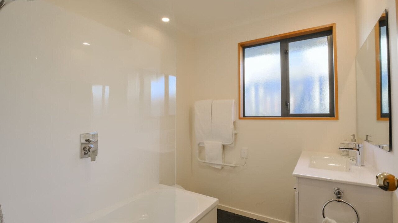 Photo of Bathroom in Wanaka