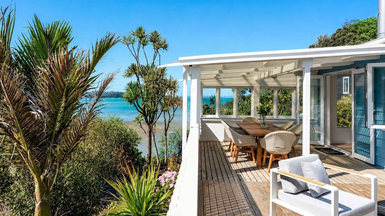 Photo of Patio Balcony in Surfdale