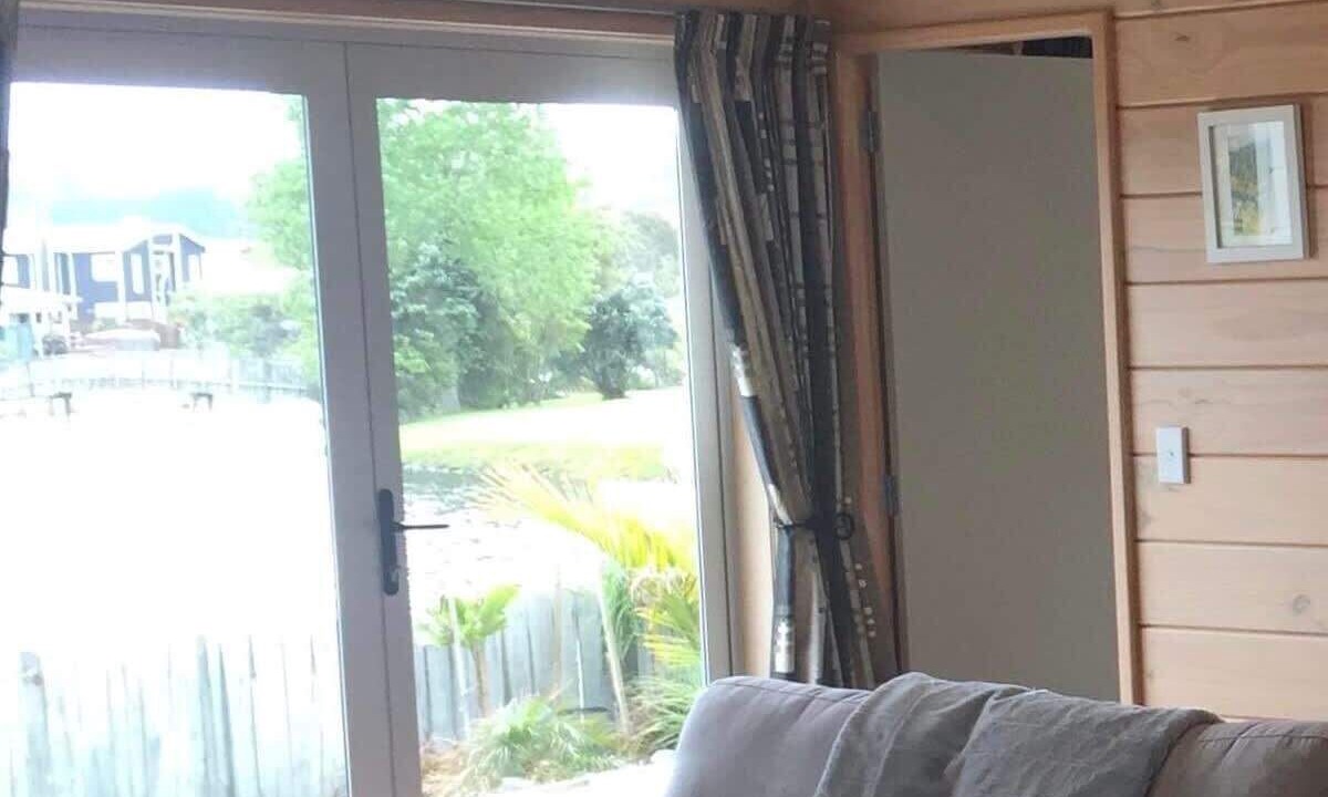 Photo of Livingroom in Cooks Beach