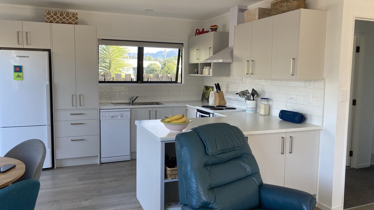 Photo of Kitchen in Whangamata