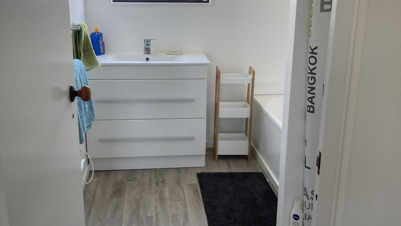 Photo of Bathroom in Whangamata