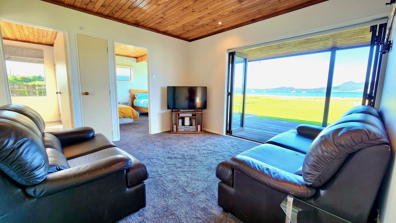 Photo of Livingroom in One Tree Point