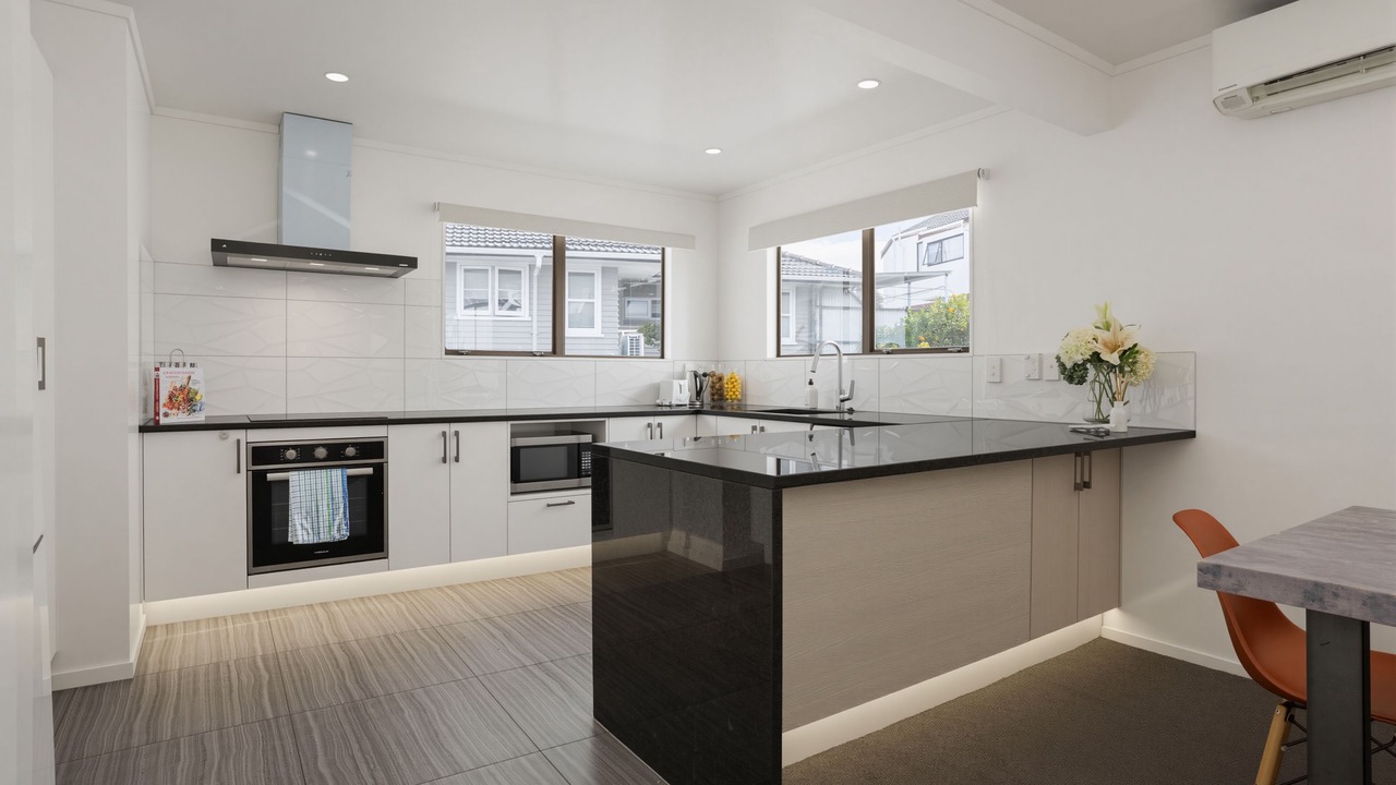 Photo of Kitchen in Greenlane - Ellerslie