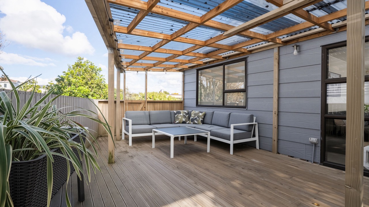 Photo of Patio Balcony in Greenlane - Ellerslie
