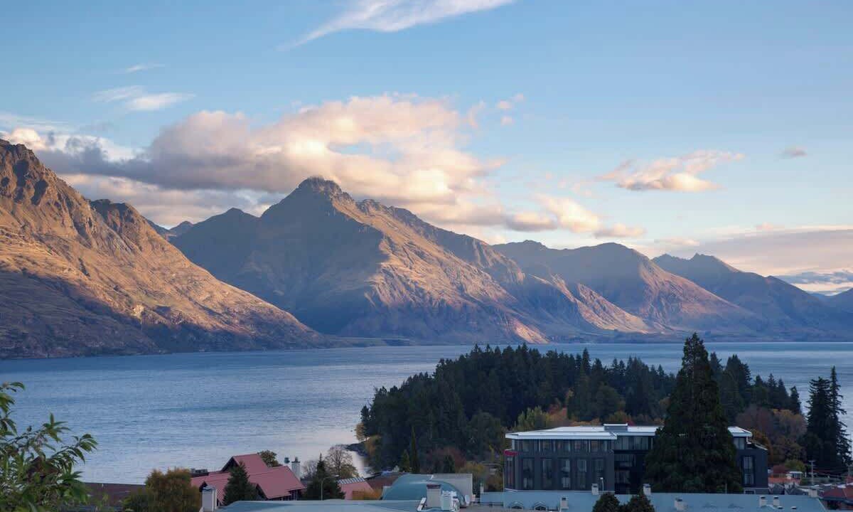Photo of Patio Balcony in Queenstown City Centre