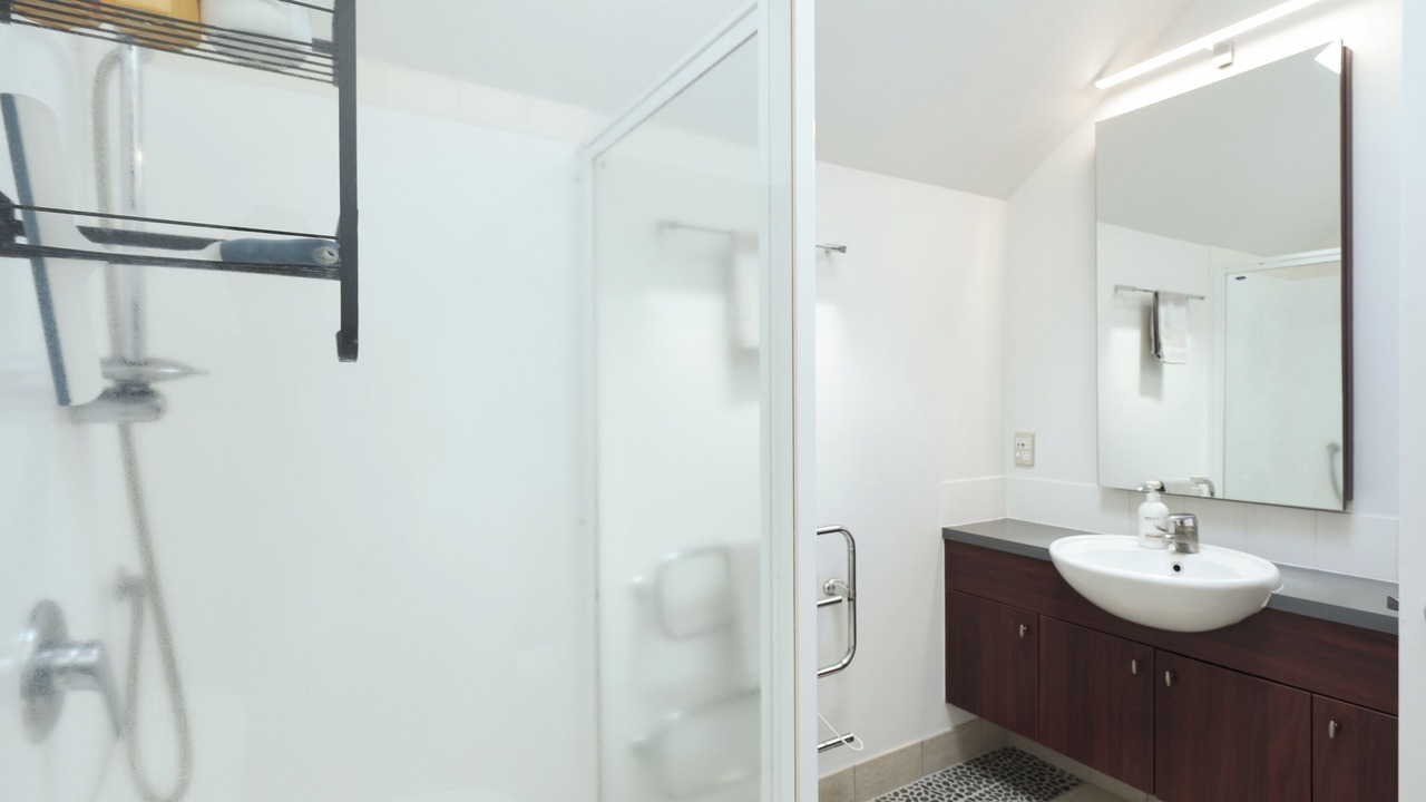Photo of Bathroom in Mourea