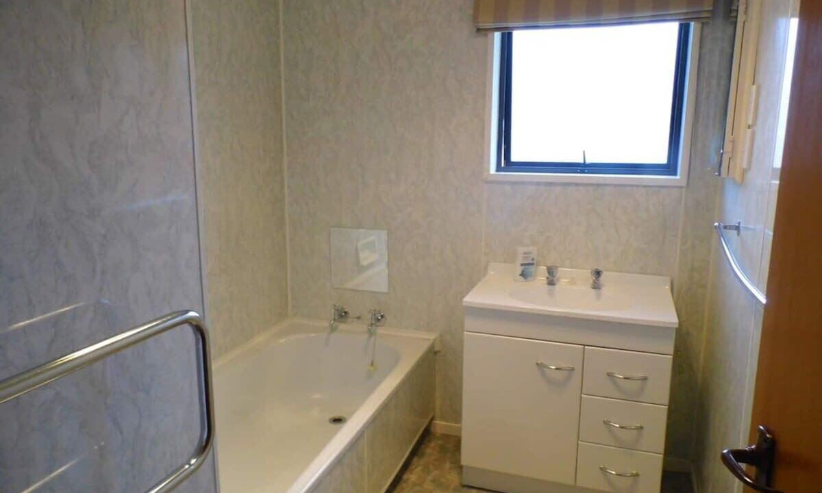 Photo of Bathroom in Lowburn