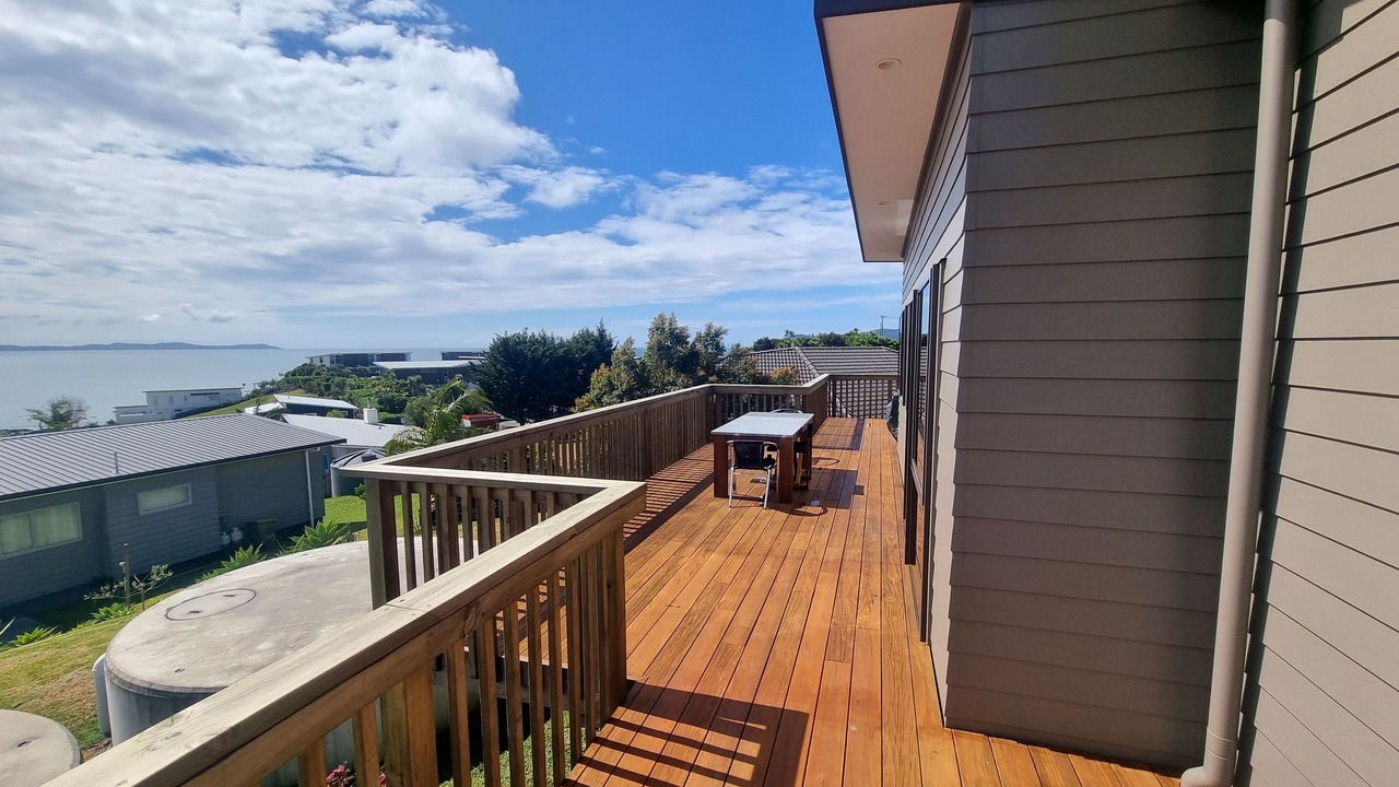 Photo of Patio Balcony in Cable Bay