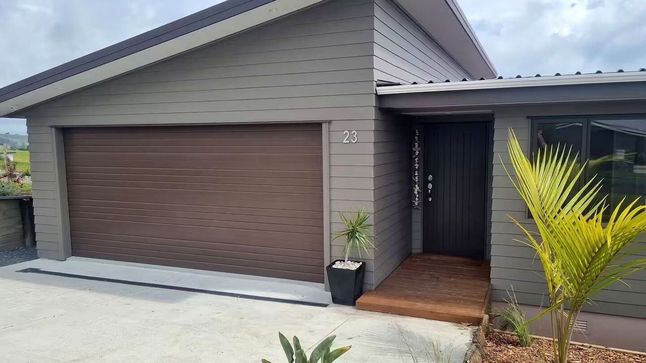 Photo of Outdoor in Cable Bay