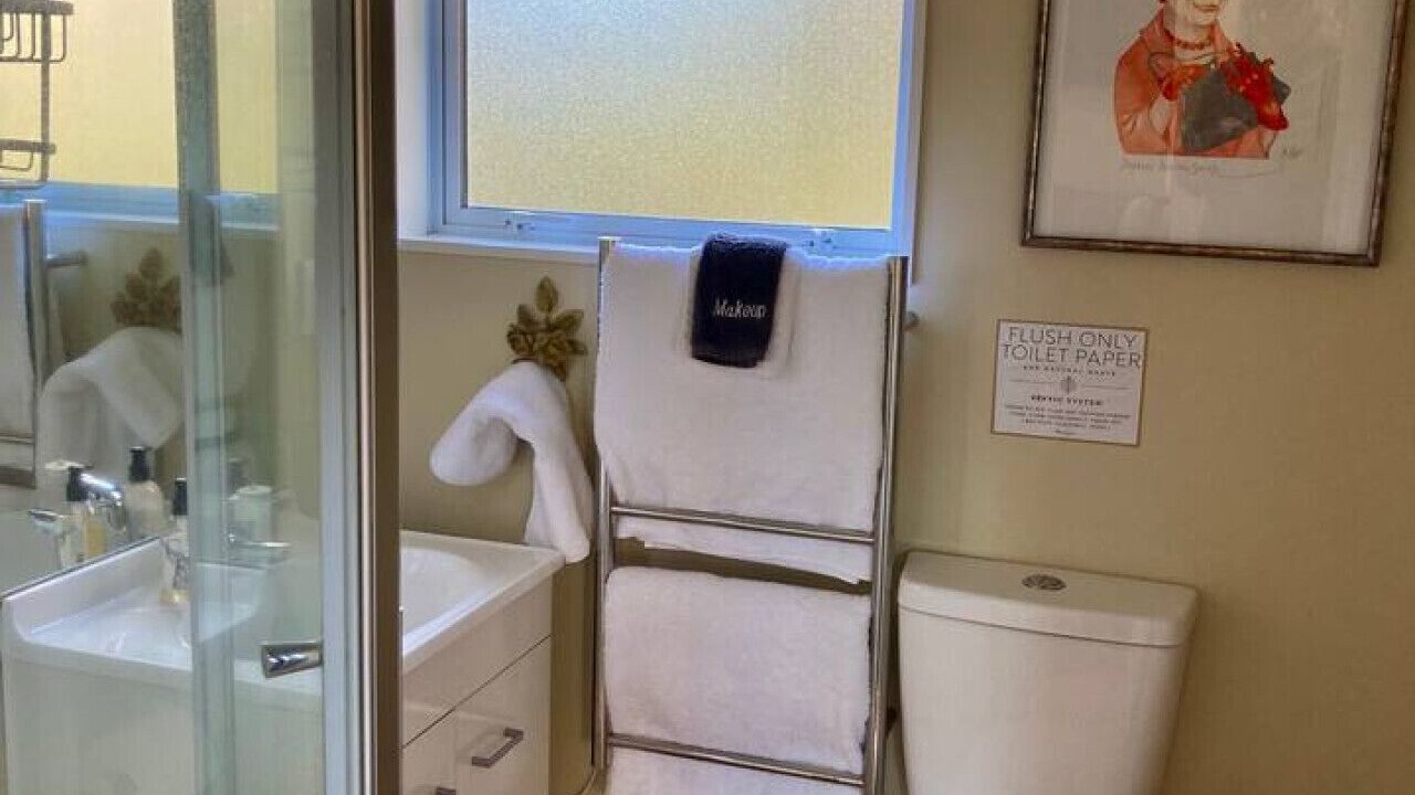 Photo of Bathroom in Lincoln