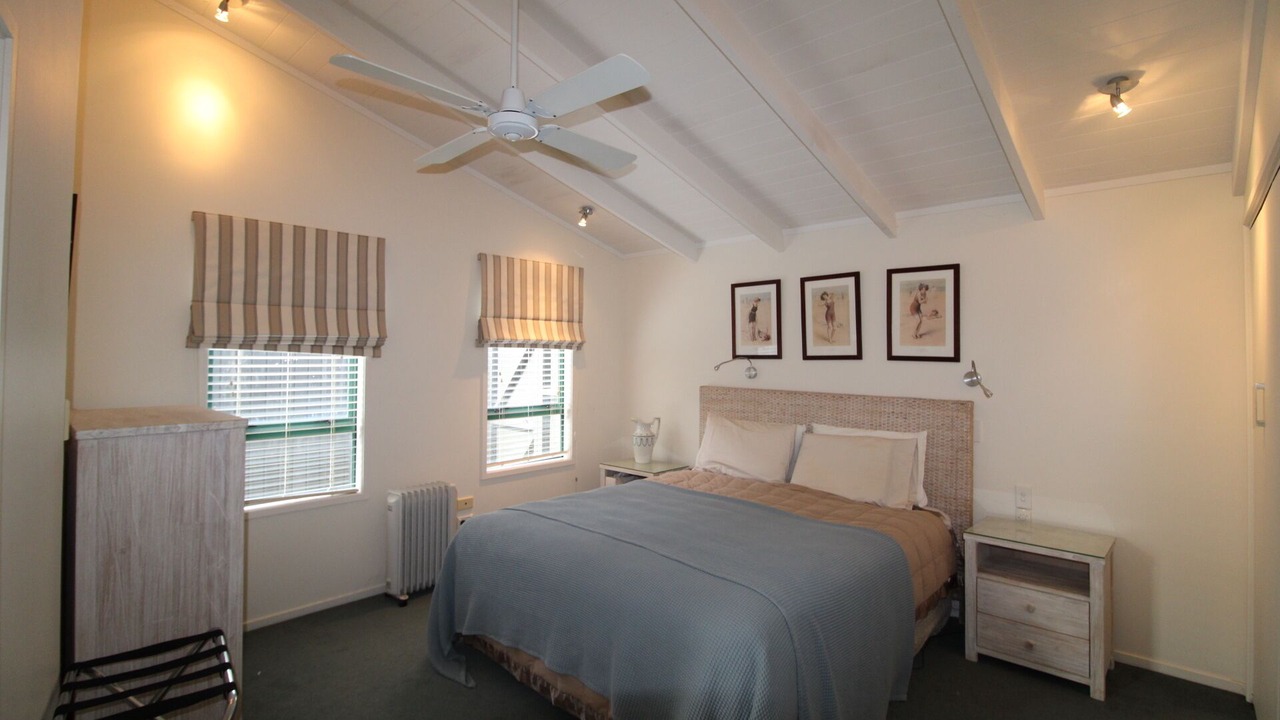 Photo of Bedroom in Matarangi