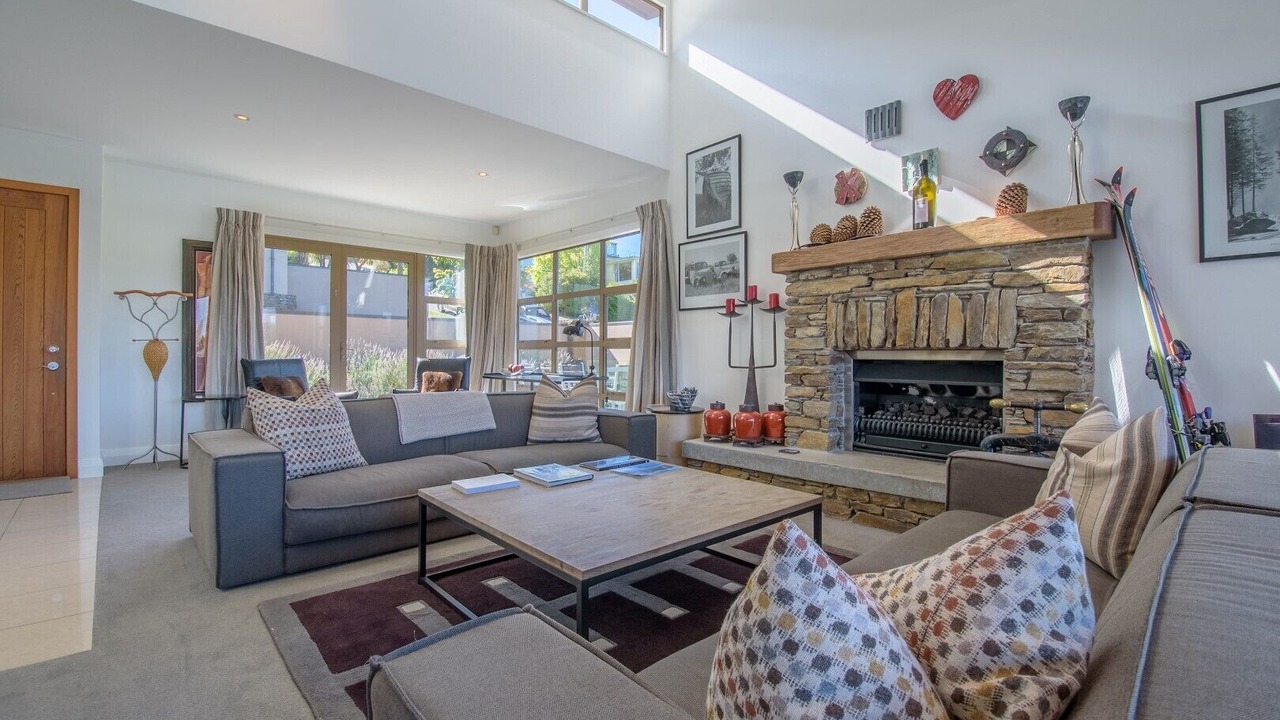 Photo of Livingroom in Queenstown