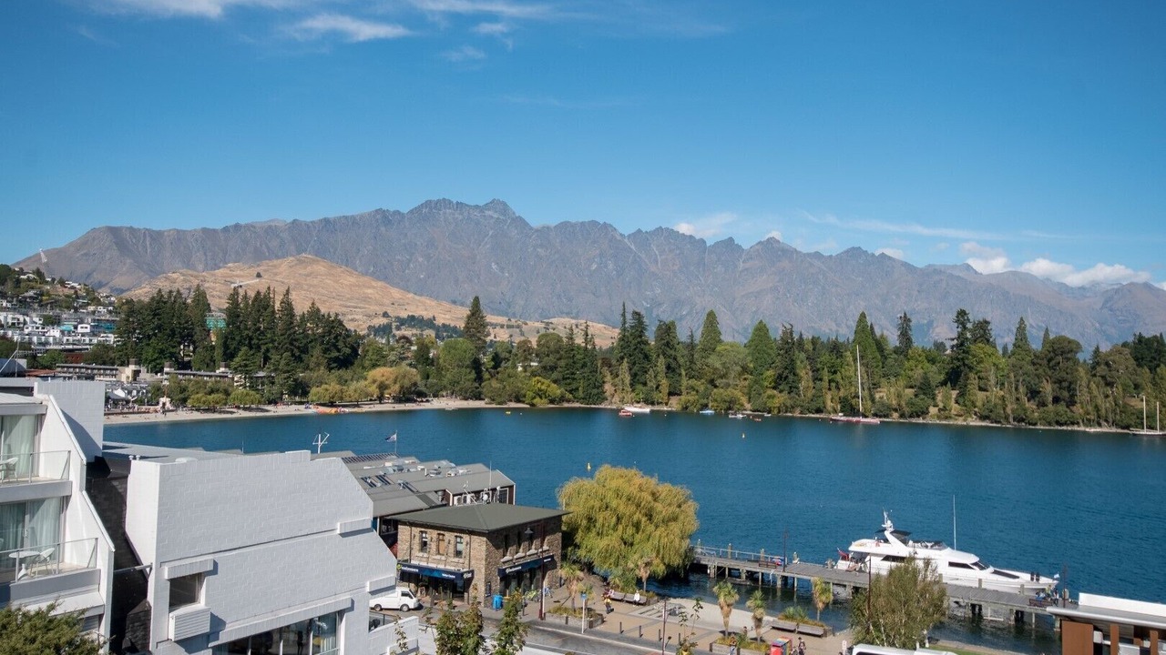 Photo of Others in Queenstown
