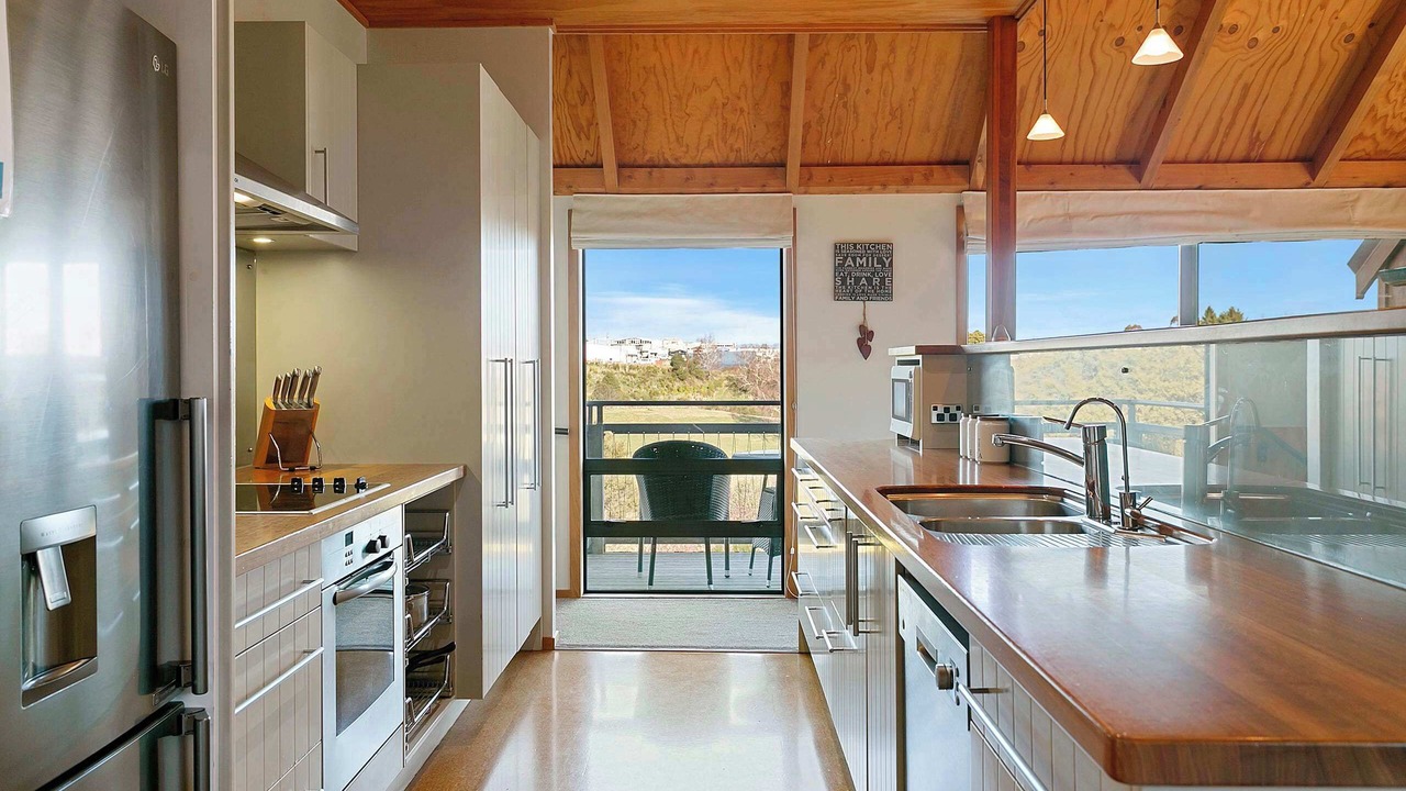 Photo of Kitchen in Rangatira Park
