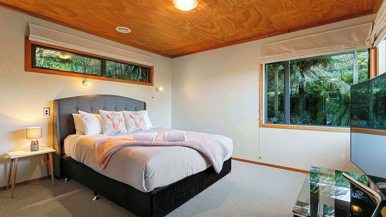 Photo of Bedroom in Rangatira Park