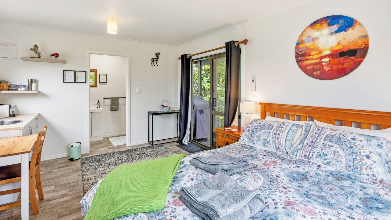 Photo of Bedroom in Onerahi