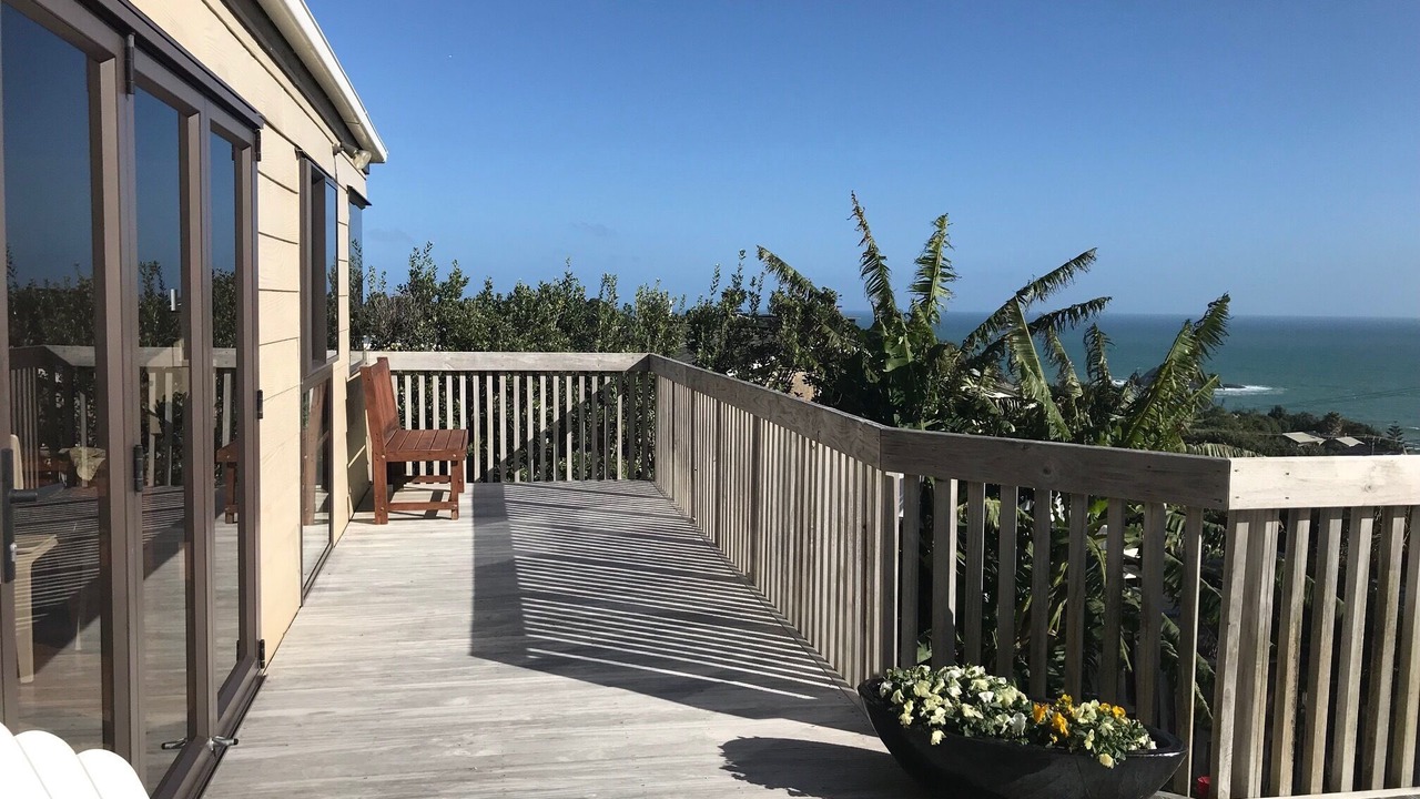 Photo of Patio Balcony in Muriwai