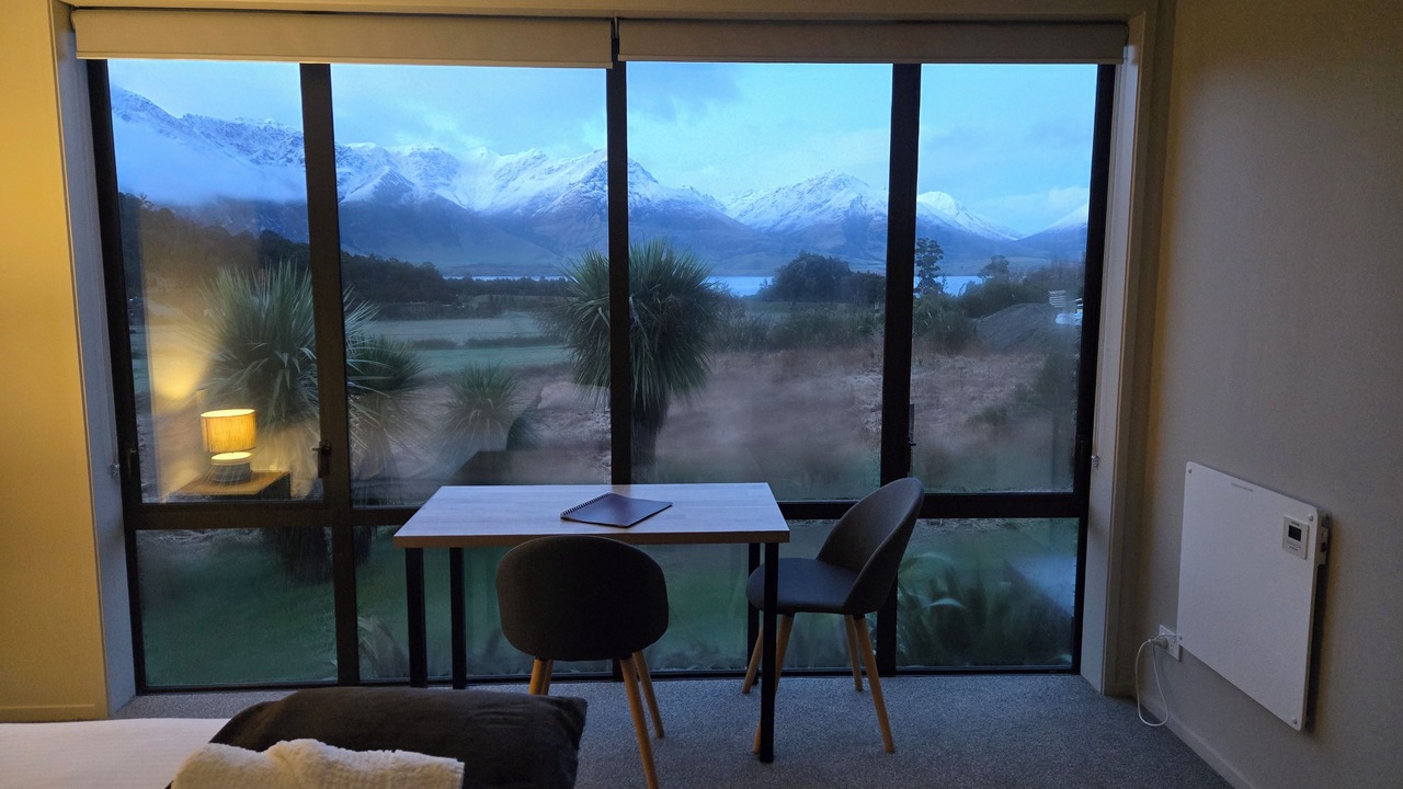 Photo of Bedroom in Mount Creighton