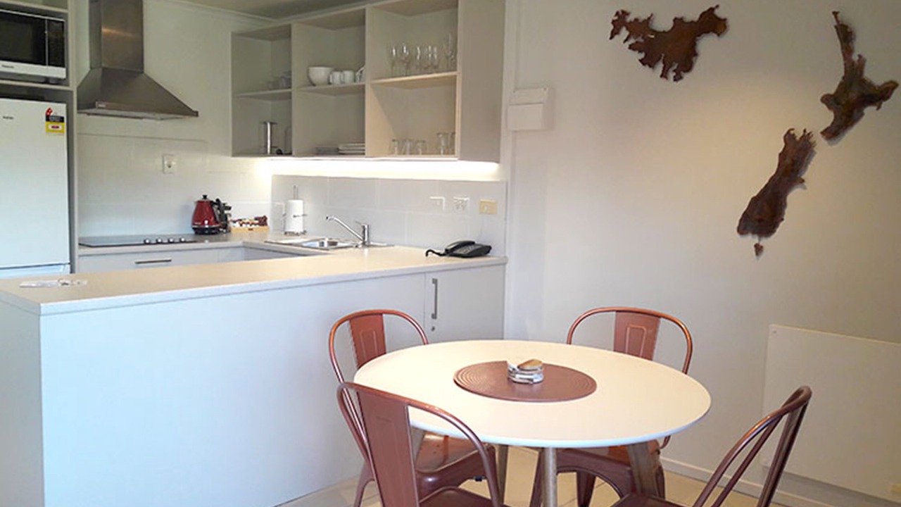 Photo of Kitchen in Onetangi