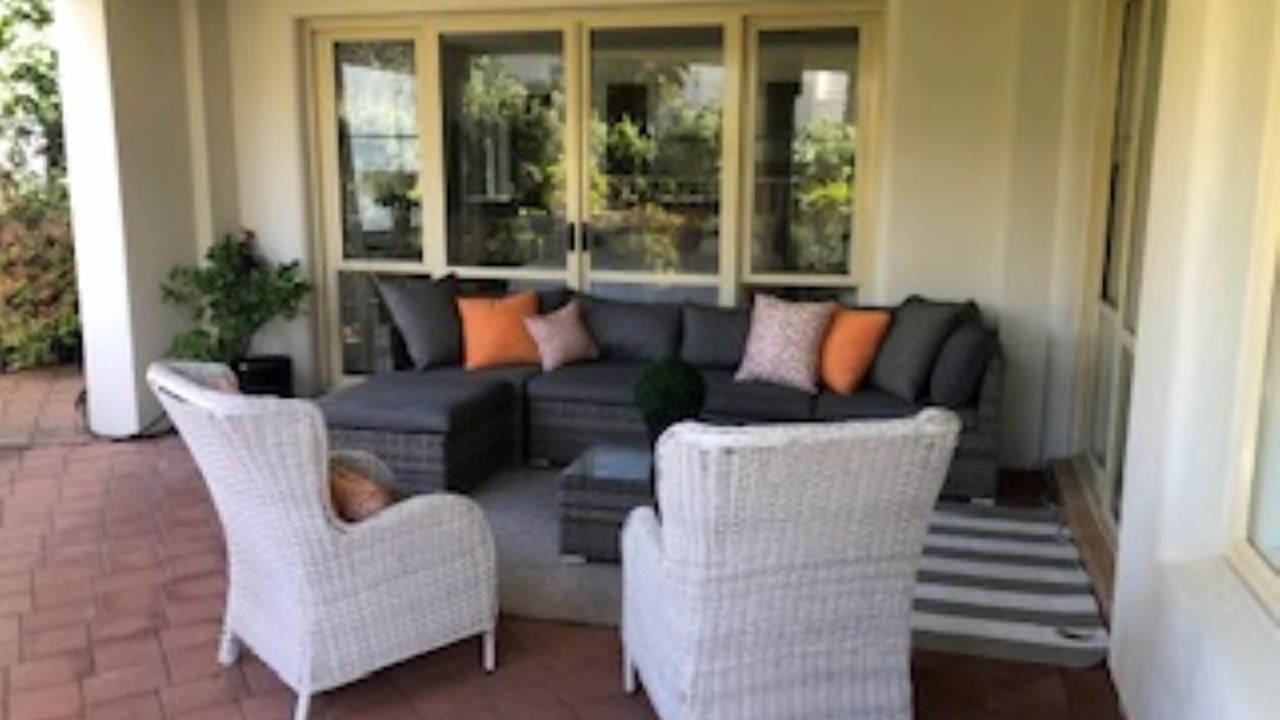 Photo of Patio Balcony in Onetangi