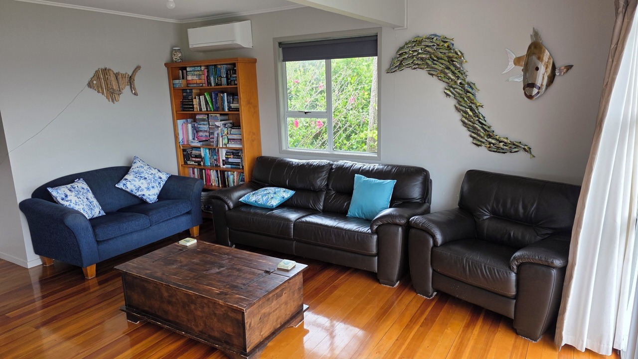 Photo of Livingroom in Whangarei Heads