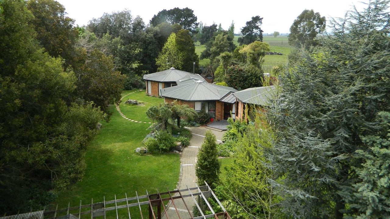Photo of Outdoor in Renwick