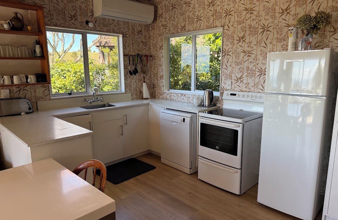 Photo of Kitchen in Kaiteriteri