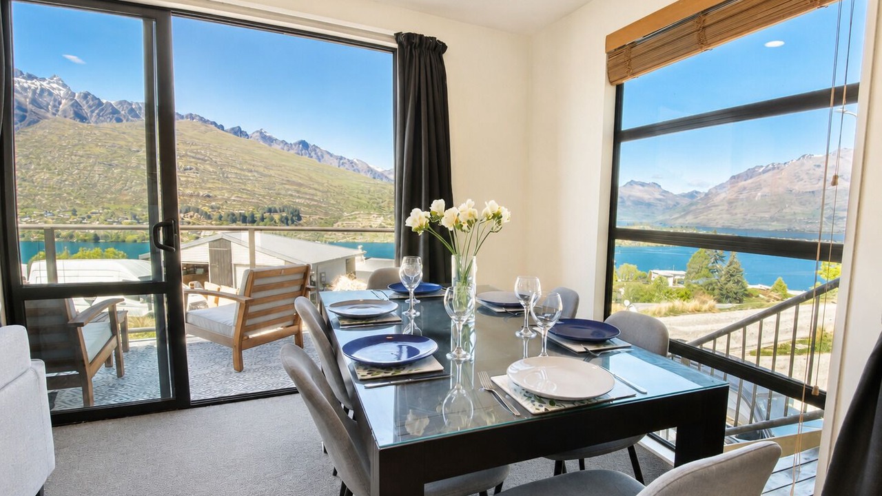 Photo of Others in Queenstown