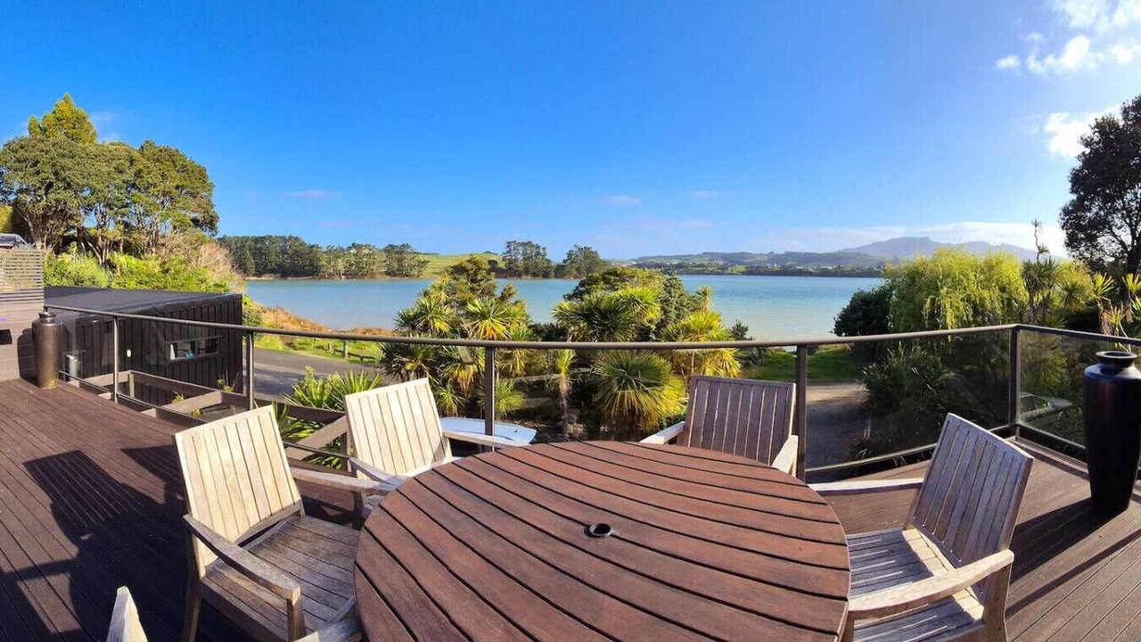 Photo of Outdoor in Raglan