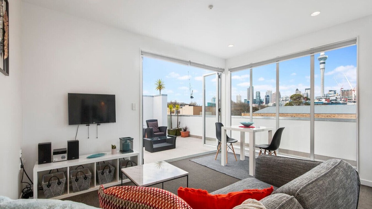 Photo of Livingroom in Auckland Central Business District