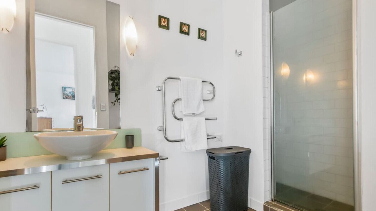 Photo of Bathroom in Auckland Central Business District