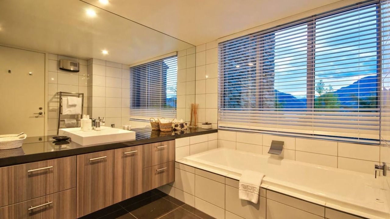 Photo of Bathroom in Kawarau Falls