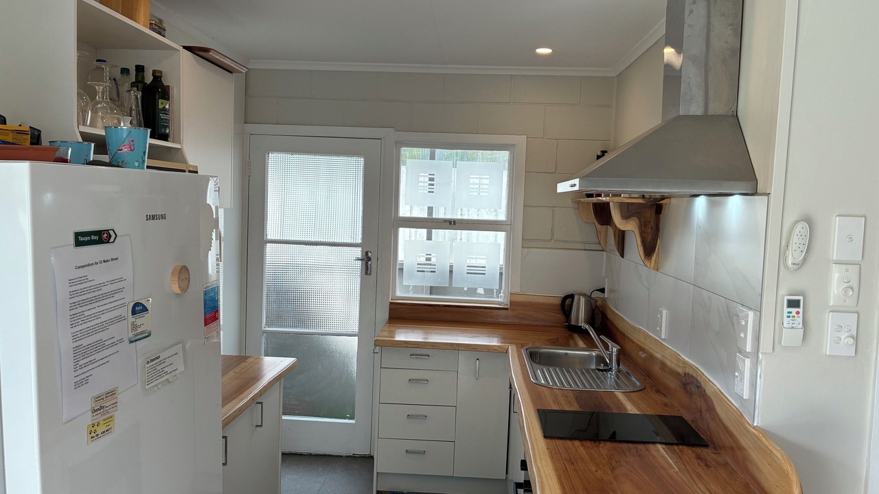 Photo of Kitchen in Taupo Bay