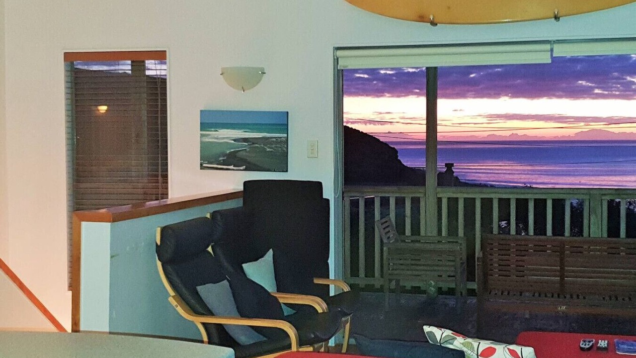 Photo of Others in Raglan