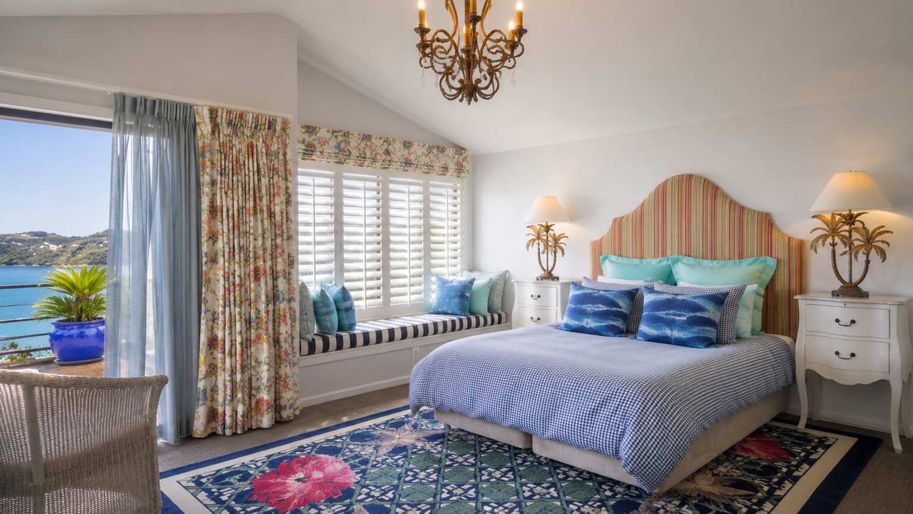 Photo of Bedroom in Onetangi