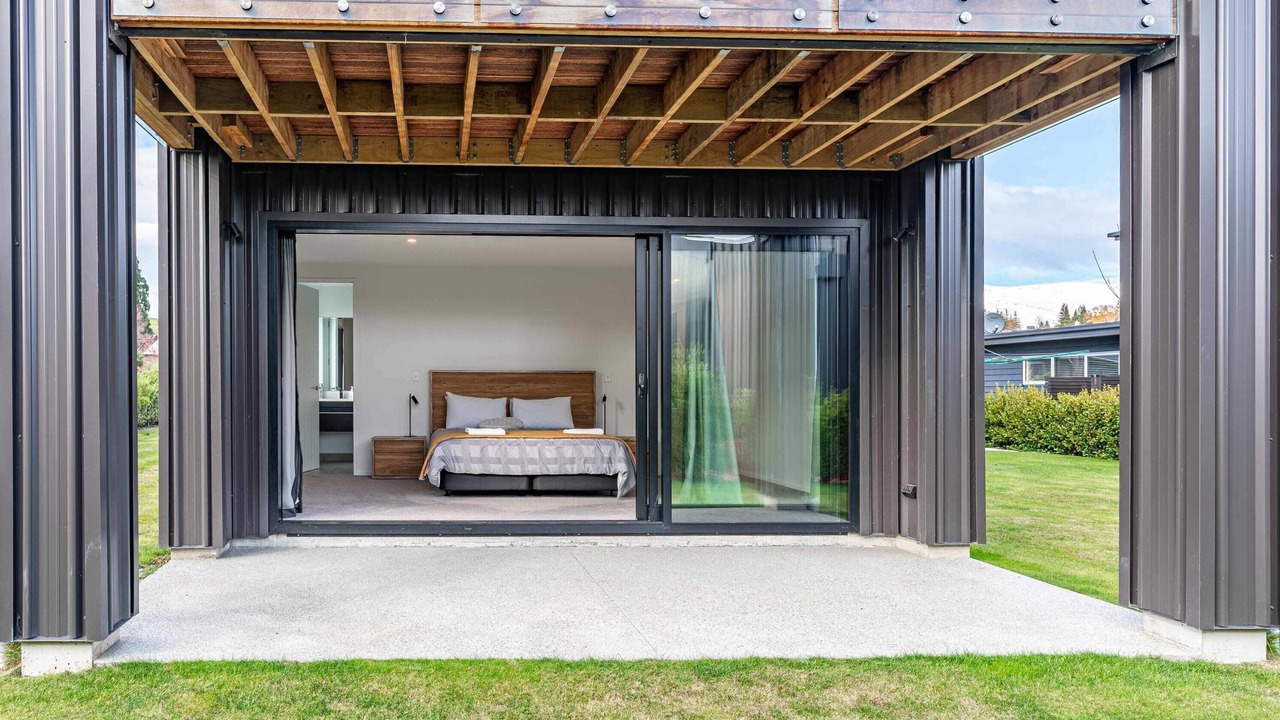 Photo of Patio Balcony in Wanaka