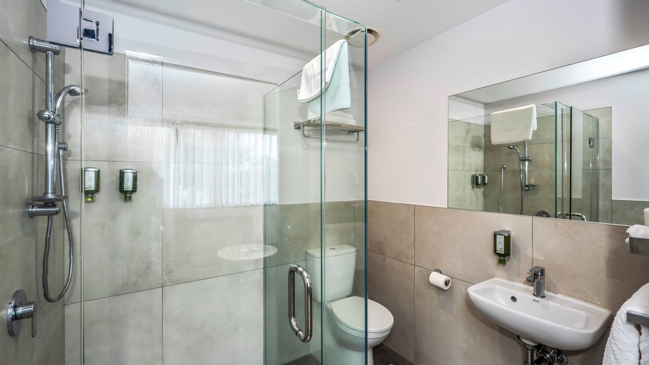 Photo of Bathroom in Rosedale