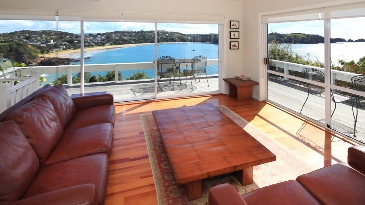 Photo of Livingroom in Oneroa