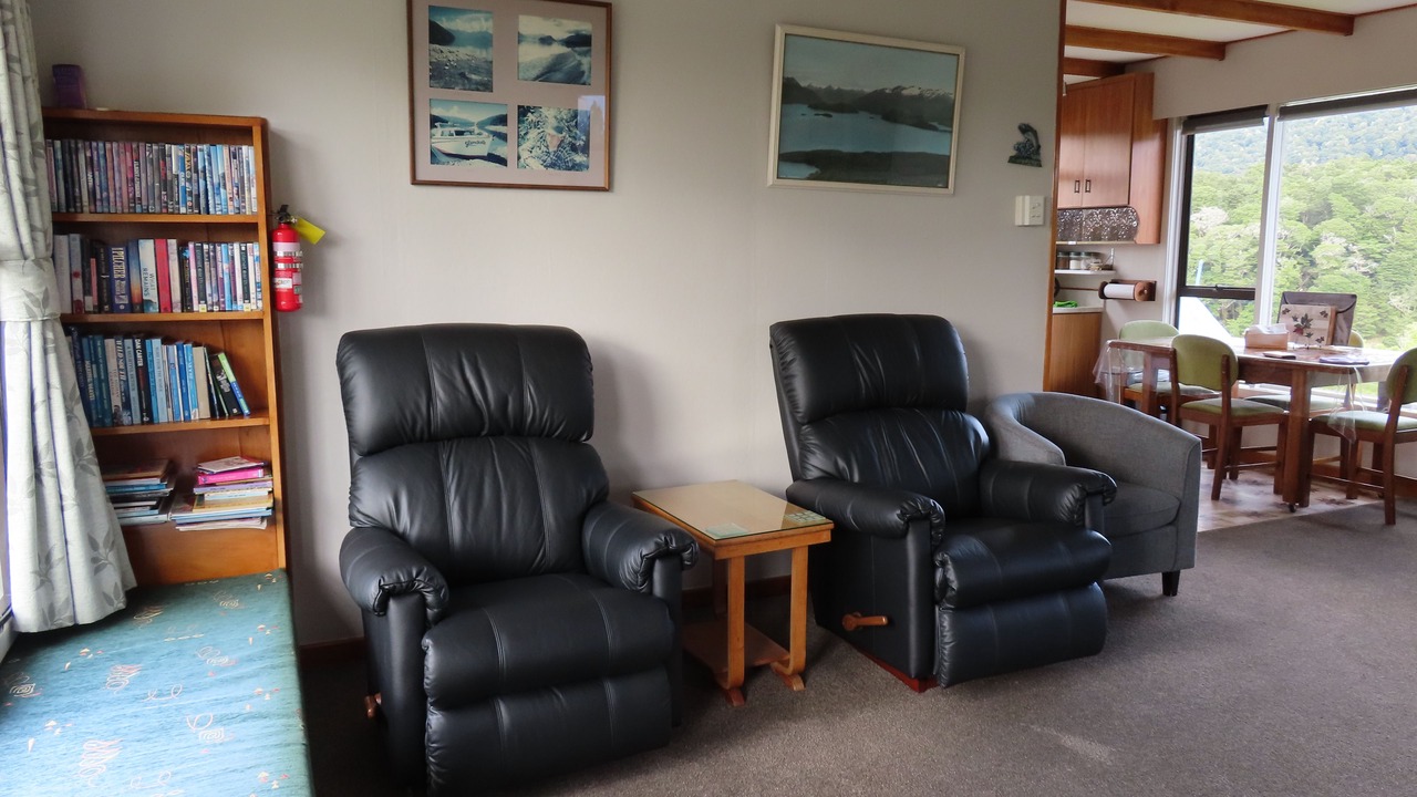 Photo of Livingroom in Manapouri