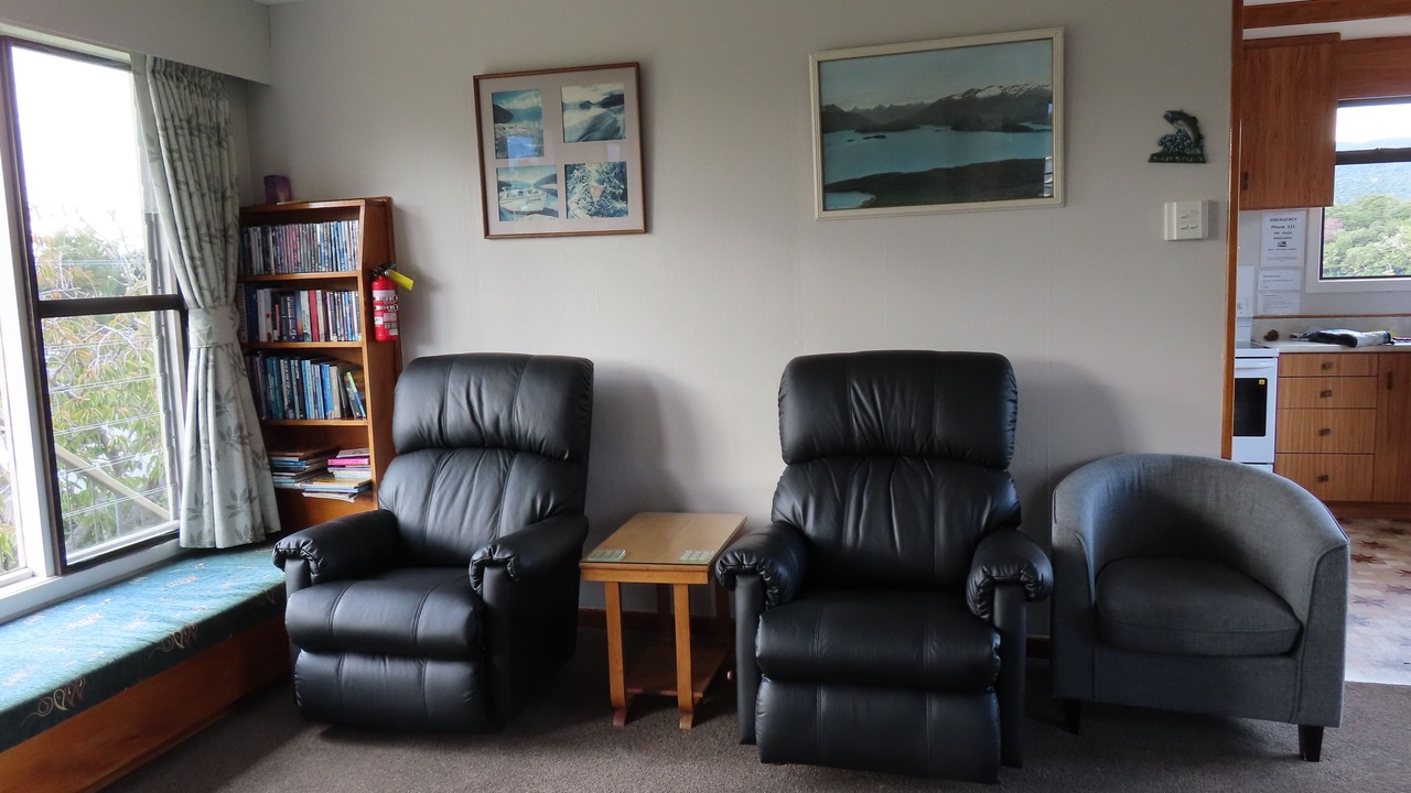 Photo of Others in Manapouri