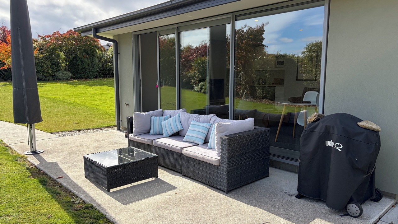 Photo of Patio Balcony in Wanaka