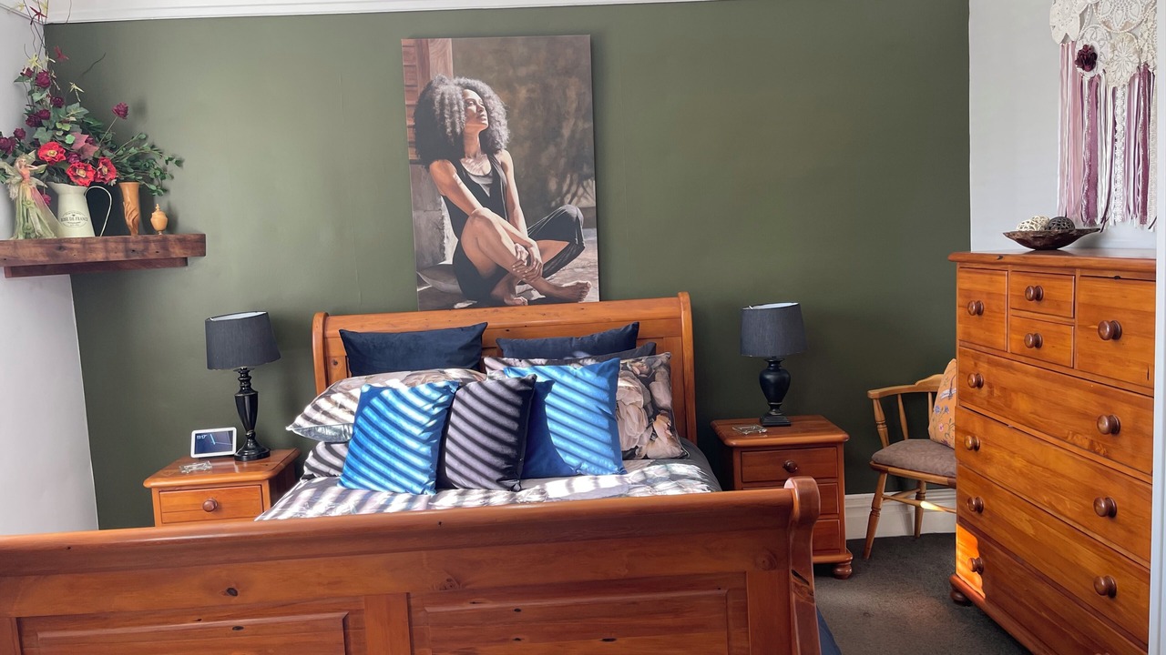 Photo of Bedroom in Picton